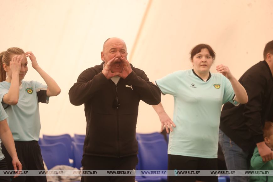 Футбольные леди. Международный турнир проходит в Бресте