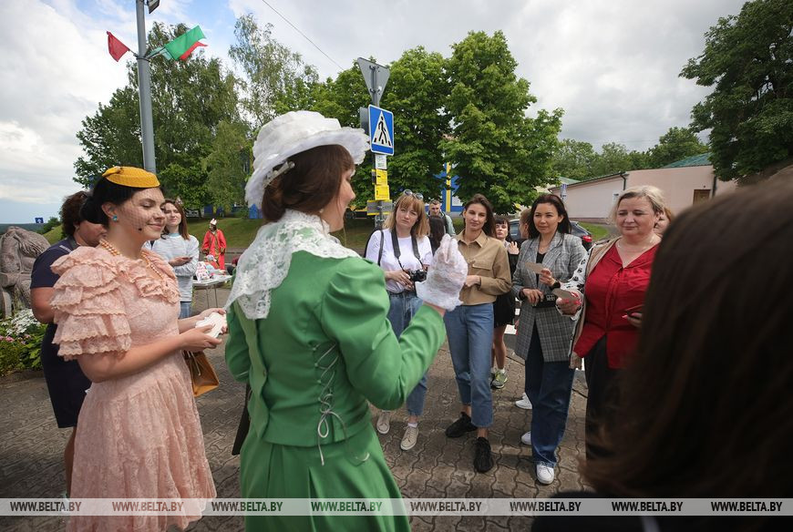 Знакомства с девушками в Новогрудок