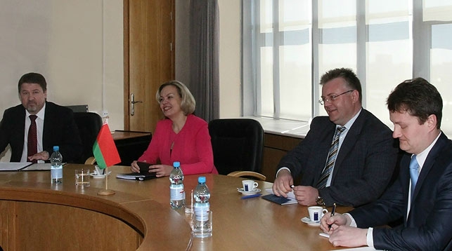 Белорусскую сторону на консультациях возглавила заместитель министра иностранных дел Елена Купчина. Фото МИД