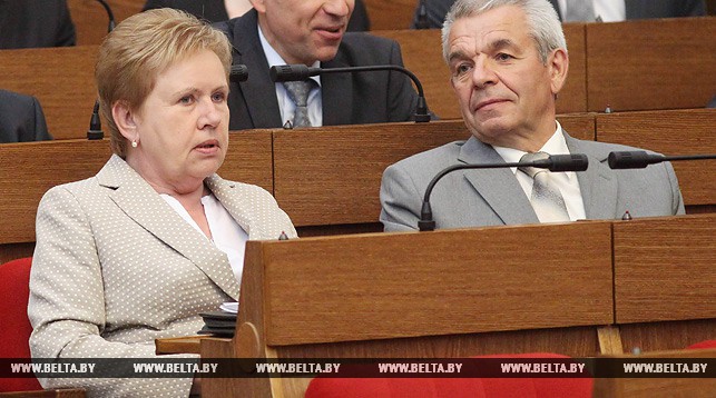 Председатель Центризбиркома Беларуси Лидия Ермошина и секретарь Центризбиркома Николай Лозовик.
