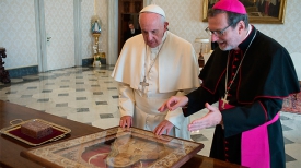 Папа Франциск и Клаудио Гуджеротти. Фото РКЦ