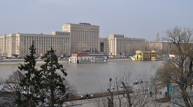 Здание Национального центра Министерства обороны в Москве
