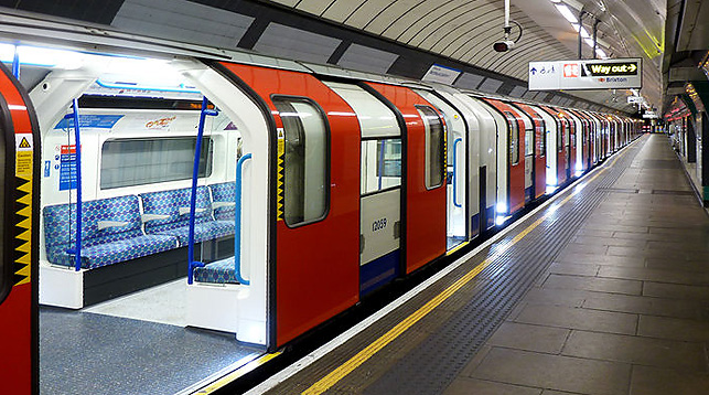 В лондонском метро