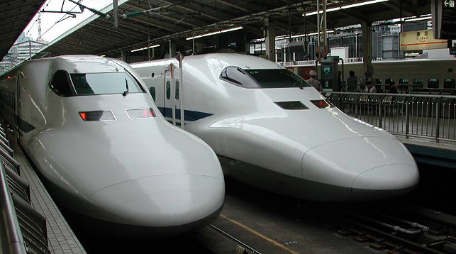 Высокоскоростной поезд "Синкансэн"