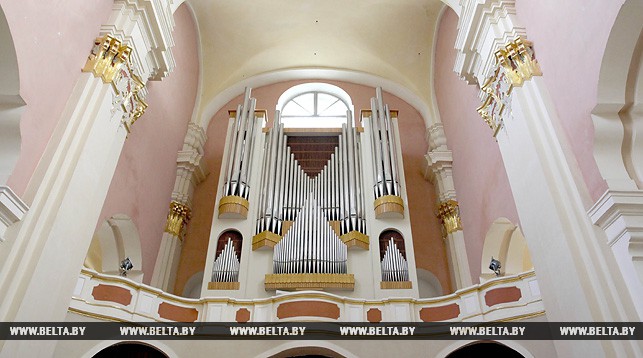 Орган в Софийском соборе в Полоцке
