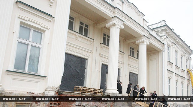 Во дворце Друцких-Любецких идет реставрация. Фото из архива