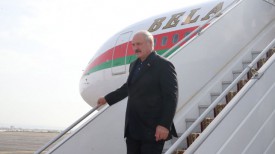 Александр Лукашенко прибыл с рабочим визитом в Армению