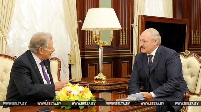 Жорес Алферов и Александр Лукашенко