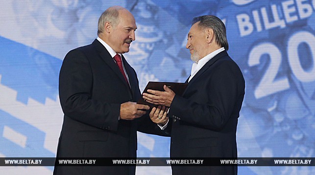 Александр Лукашенко и Анатолий Ярмоленко