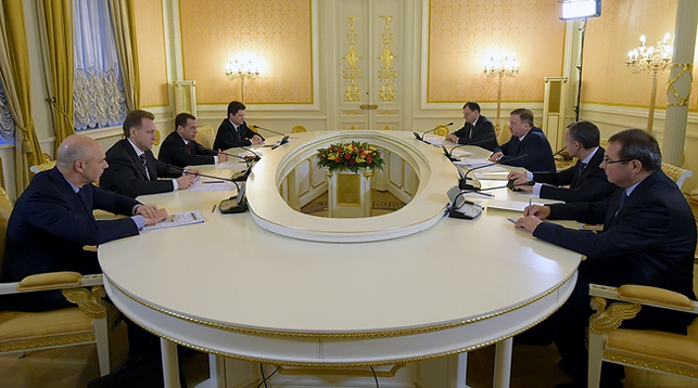 Во время встречи Андрея Кобякова и Дмитрия Медведева. Фото официального сайта правительства России