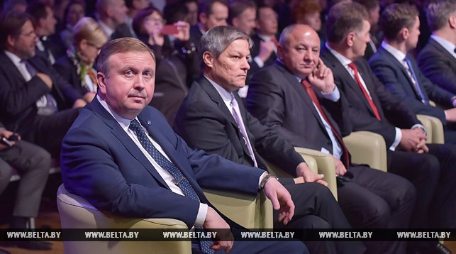 Андрей Кобяков на пятом саммите глав правительств стран Центральной и Восточной Европы и Китая ("16+1")