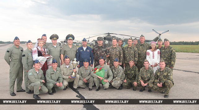 Военнослужащие 50-й смешанной авиационной базы участники "Авиадартс-2016"