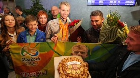 22 сентября в Национальном аэропорту Минск встретили делегацию белорусской команды с XV Паралимпийских игр