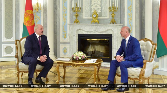 Александр Лукашенко и Павел Филип. Фото из архива