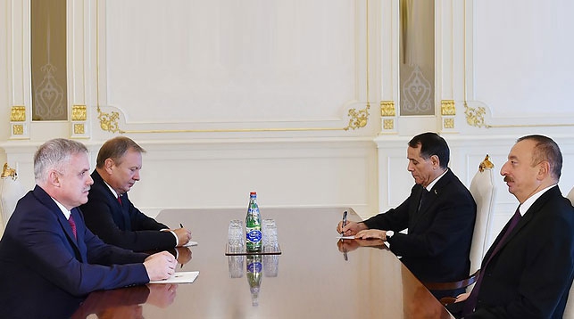 Станислав Зась и Ильхам Алиев. Фото с сайта Президента Азербайджана
