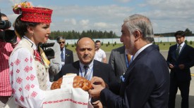 Абдулла Абдулла прибыл в Национальный аэропорт Минск
