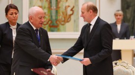 Подписание договора о научно-техническом сотрудничестве между НАН Беларуси и Национальной академией наук Казахстана