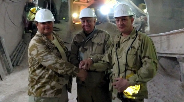 Михаил Мясникович (в центре) во время посещения Гарлыкского горно-обогатительного комбината. Фото Совета Республики
