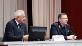 Михаил Мясникович и Андрей Швед. Фото Государственного комитета судебных экспертиз