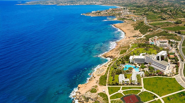 Путевки на Кипр были разыграны в 37-м туре игры "Удача в придачу!". А в целом на лучших курортах мира отдохнули уже 560 покупателей "Евроопт"!