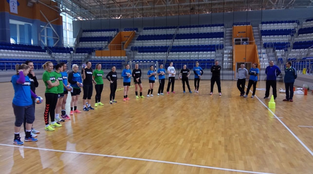 Тренировочный сбор женской национальной команды. Фото БФГ