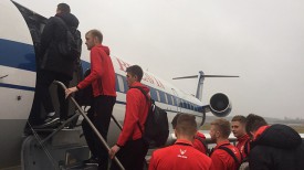 Белорусские футболисты вылетают в Ереван. Фото АБФФ