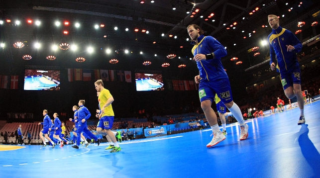 Разминка шведских гандболистов перед матчем. Фото официального сайта турнира