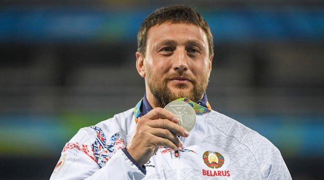 Иван Тихон с серебряной медалью Рио-2016. Фото из архива НОК Беларуси - БЕЛТА