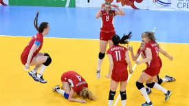 Радость белорусских волейболисток. Фото CEV