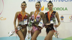 Алина Горносько (справа). Фото официальной группы художественной гимнастики Республики Беларусь &quot;ВКонтакте&quot;