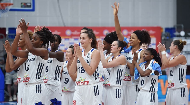 Радость французских баскетболисток. Фото ФИБА