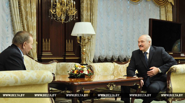 Леонид Кучма и Александр Лукашенко. Фото из архива