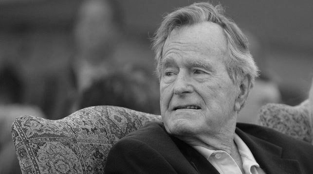 Джордж Буш - старший. Фото AP