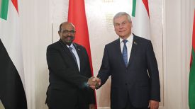 Владимир Андрейченко с Президентом Судана Омаром Хасаном Ахмедом аль-Баширом