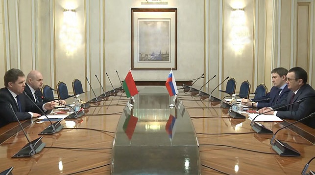 Во время встречи. Фото посольства Беларуси в России