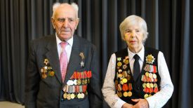 Ветераны, участвовавшие в сражениях за Сталинград, Петр Колпаков и Анна Воронова