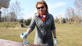 Марианна Щеткина во время работы в парке