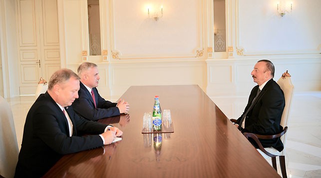 Во время встречи. Фото посольства Беларуси в Азербайджане