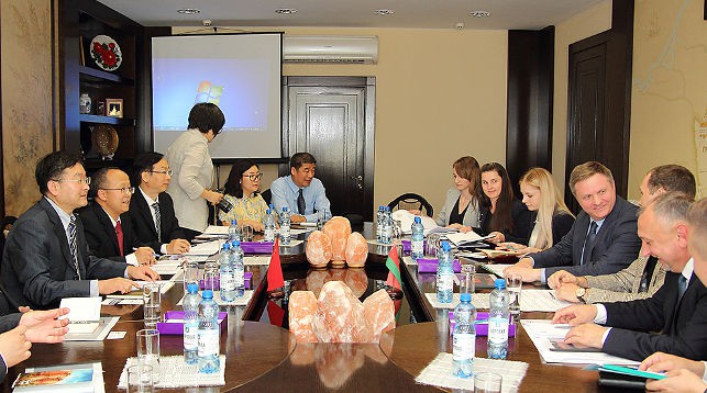 Во время встречи. Фото Министерства экономики