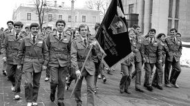 Ударный Республиканский комсомольский отряд имени XXVIII съезда ЛКСМБ отправится на возведение филиала МТЗ в Сморгонь. 1987 год