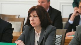 Наталья Кочанова во время заседания