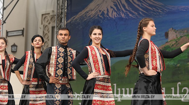 Ансамбль армянского танца и песни "Эребуни". Фото из архива