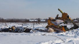 Обломки на месте крушения пассажирского самолета Ан-148 &quot;Саратовских авиалиний&quot;, февраль 2018 года. Фото ТАСС