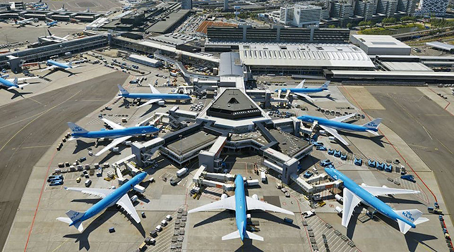 Аэропорт Схипхол. Фото Амстермап