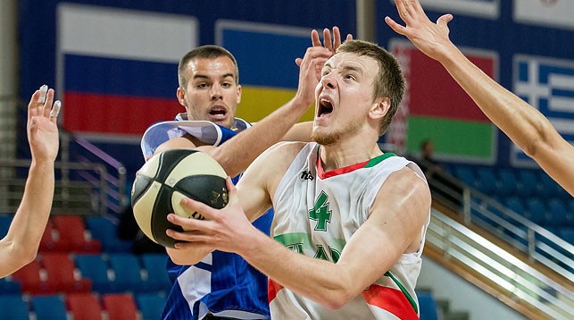 Во время матча Беларусь - Сербия. Фото Ассоциации студенческого баскетбола
