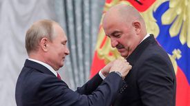 Владимир Путин и Станислав Черчесов. Фото ТАСС