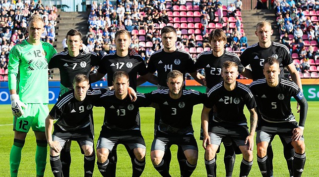 Сборная Беларуси перед матчем с Финляндией. Фото   АБФФ  