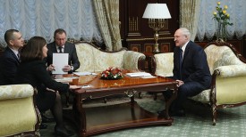 Кезбан Нилвана Дарама и Александр Лукашенко