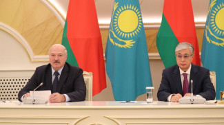 Александр Лукашенко и Касым-Жомарт Токаев