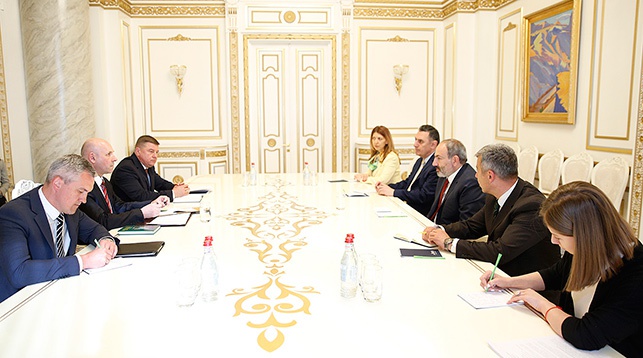 Во время встречи. Фото посольства Беларуси в Армении